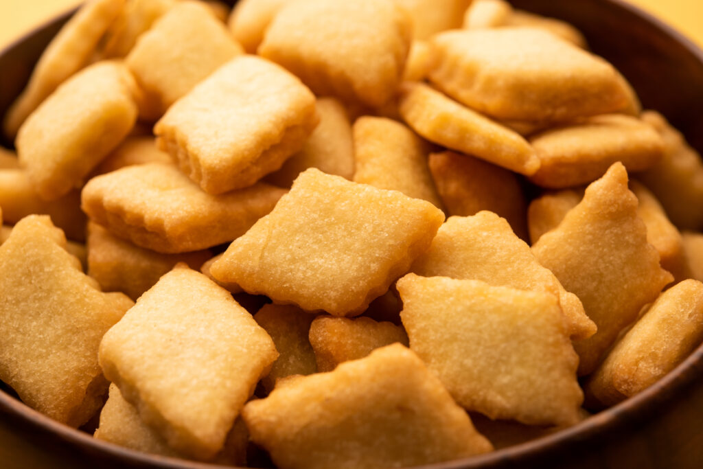 Shankarpali or Shakarpara is a diamond shape crispy and lightly sweetened snack from India